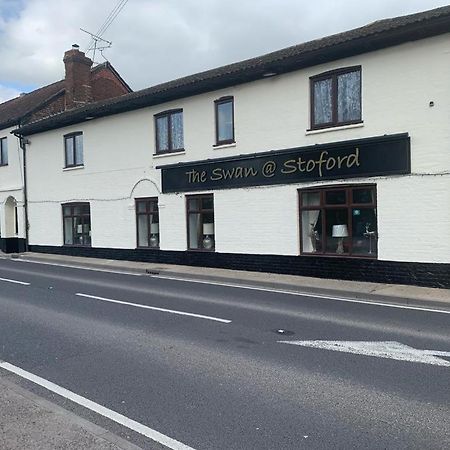 The Swan Inn Salisbury Wilton  Exterior photo